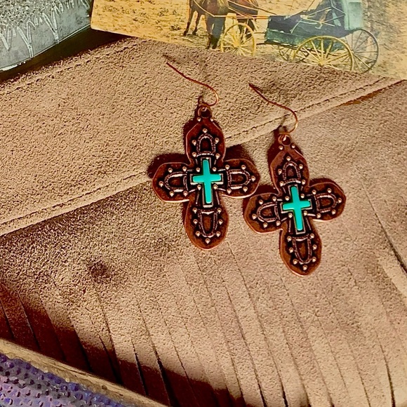 ⚙️3For$30⚙️ NEW Turquoise Copper-tone Cross Western Earrings - Picture 2 of 6